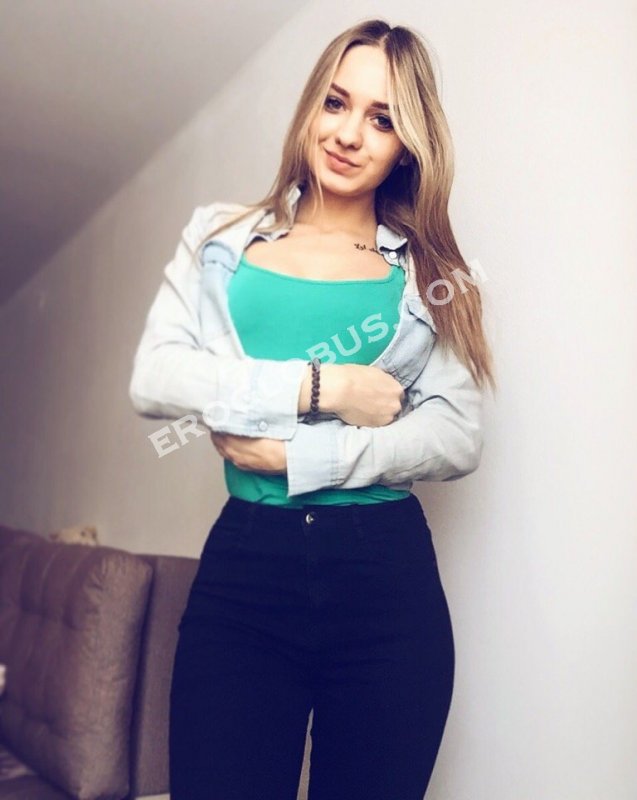 Валя, 26 Валя, 26